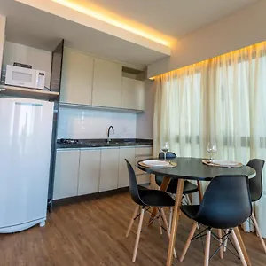 Av Boa Viagem. Flat Com Vista Perfeita Para O Mar. Apartamento